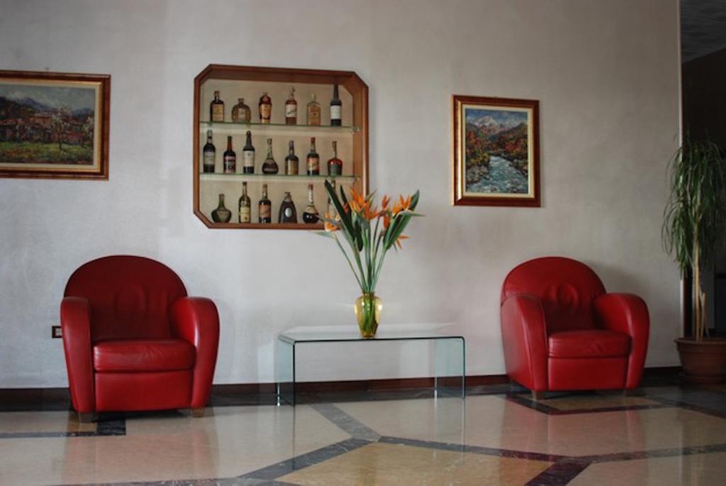 Hotel Napoleon ซานเรโม ภายนอก รูปภาพ