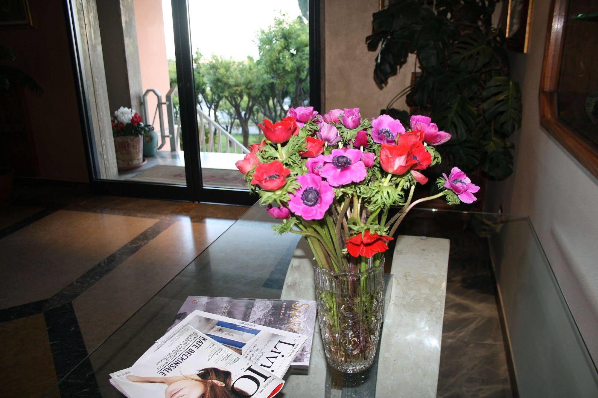 Hotel Napoleon ซานเรโม ภายนอก รูปภาพ